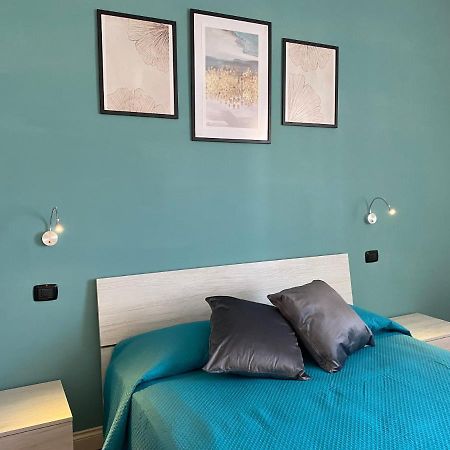 L'Aurora Guest House كاستيلاّماري دي ستا المظهر الخارجي الصورة